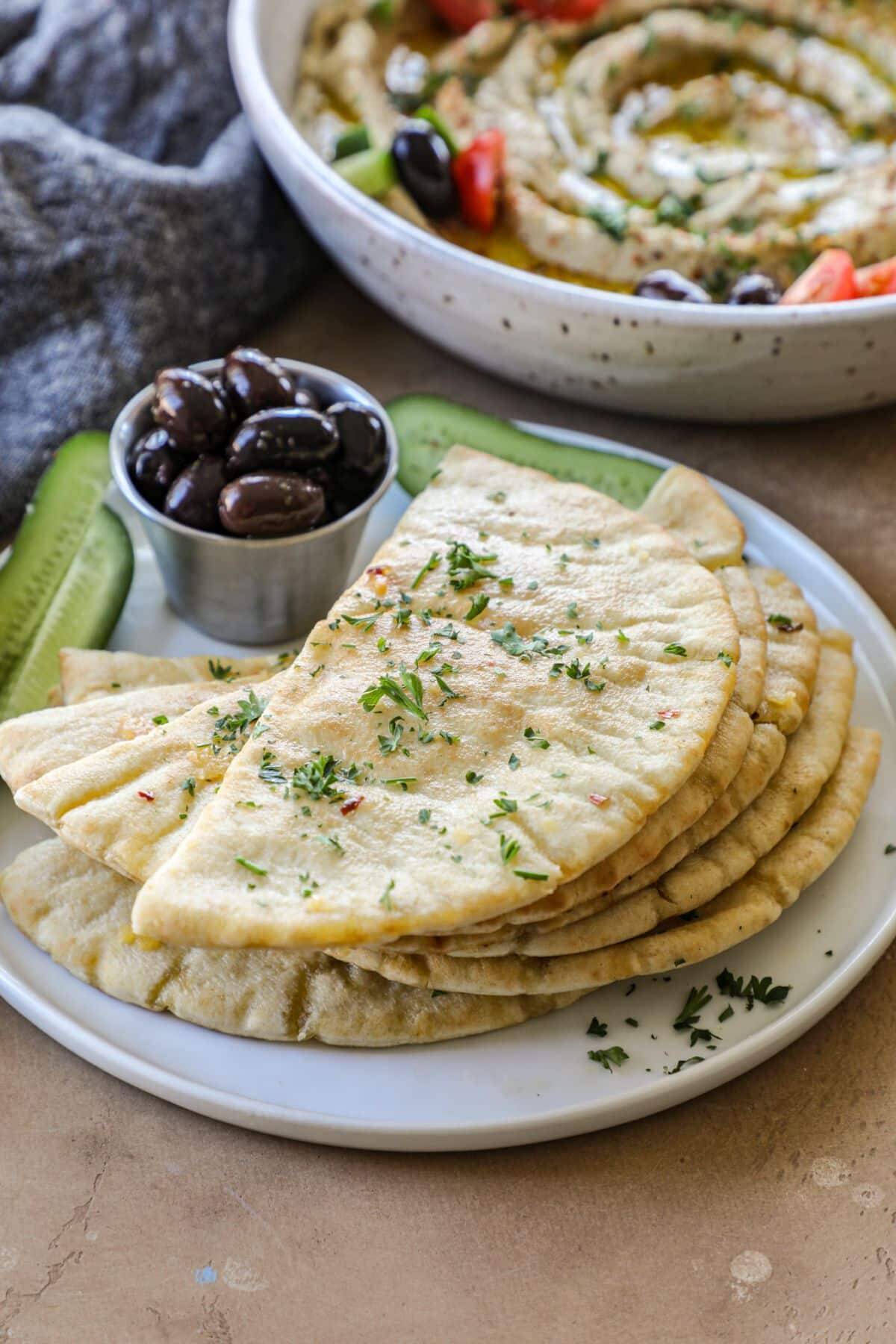 Garlic Pita Bread Recipe - Bonappeteach