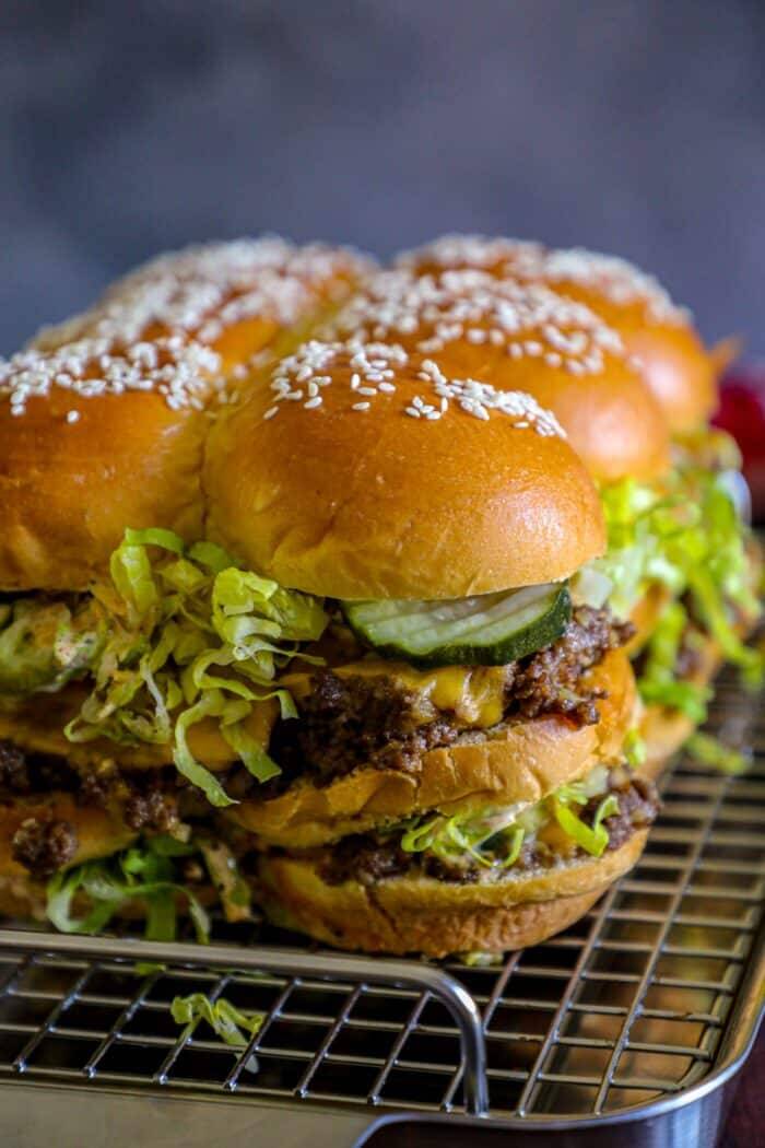 Big Mac Sliders Recipe - Bonappeteach